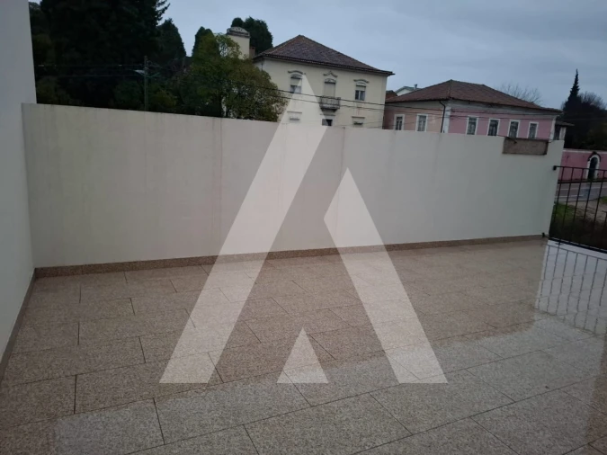 Moradia T4 para Venda em Arcos e Mogofores Foto 4