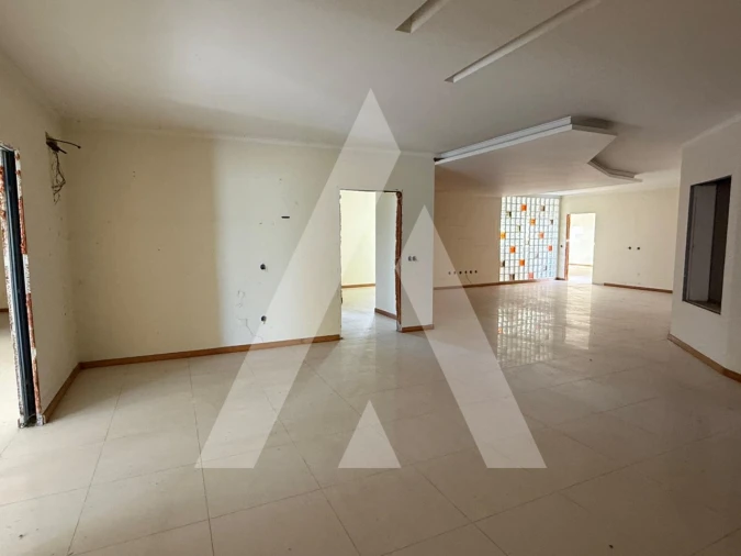 Moradia T6 para Venda em Pombal Foto 9