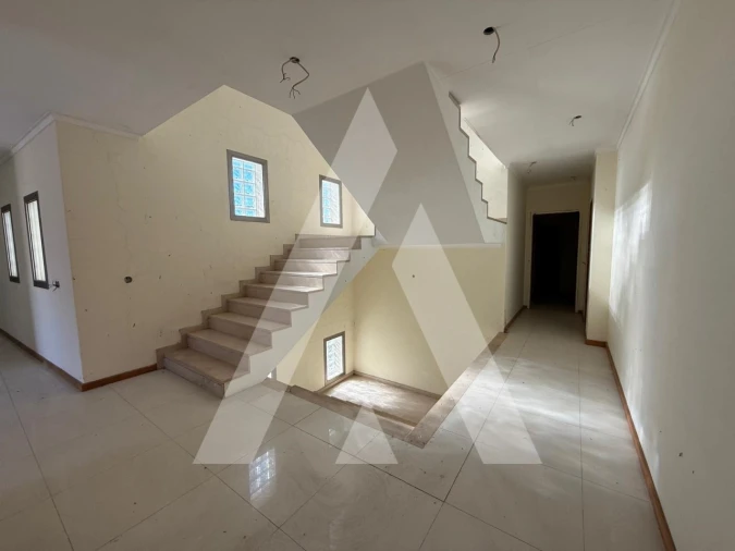 Moradia T6 para Venda em Pombal Foto 23