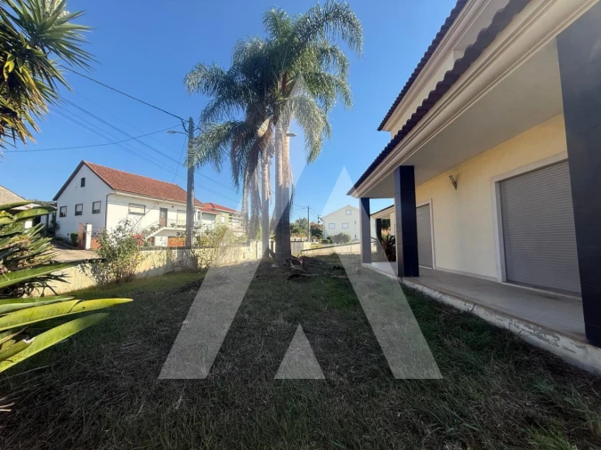 Moradia T6 para Venda em Pombal Foto 64