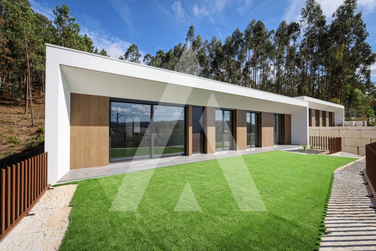 Moradia T3 para Venda em Leiria, Pousos, Barreira e Cortes