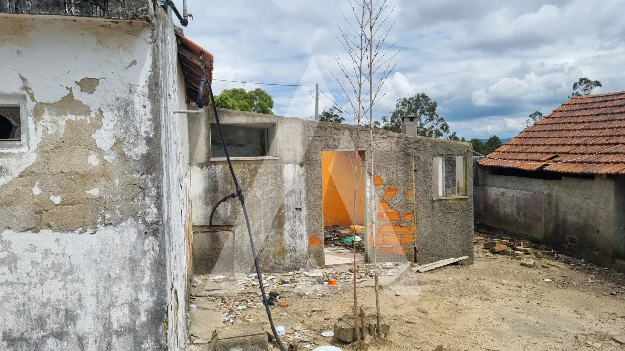 Moradia T3 para Venda em Maceira Foto 15