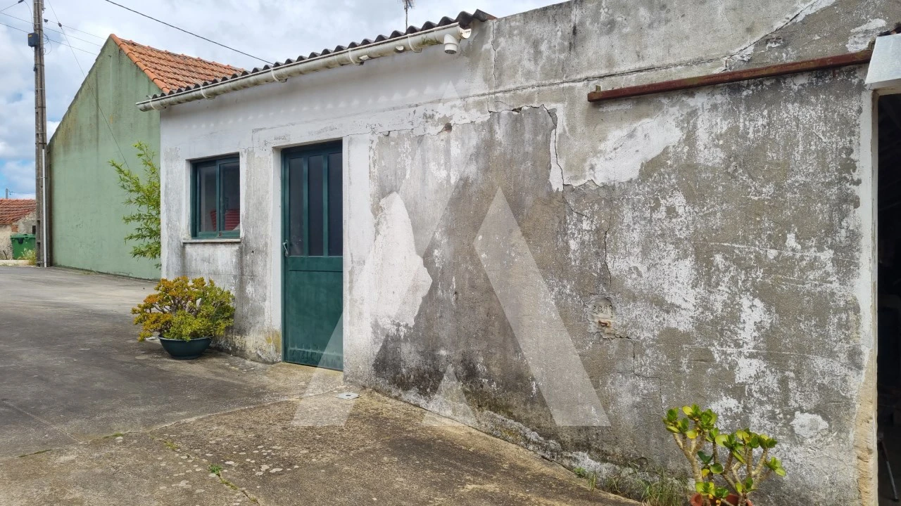 Moradia T3 para Venda em Maceira Foto 20