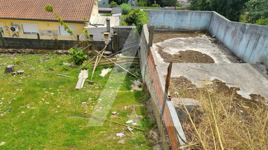 Moradia T3 para Venda em Maceira Foto 21