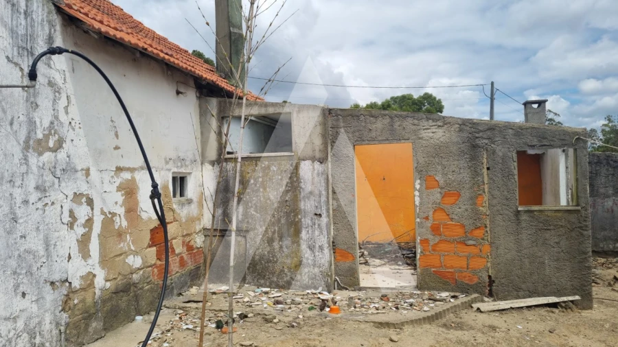 Moradia T3 para Venda em Maceira Foto 23