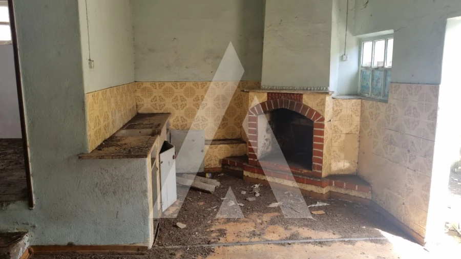 Moradia T3 para Venda em Maceira Foto 36