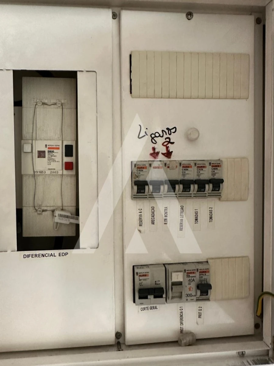 Loja para Arrendamento em Marinha Grande Foto 6