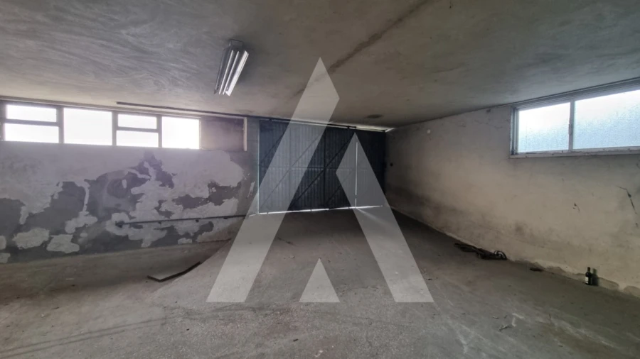 Prédio para Venda em Parceiros e Azoia Foto 52