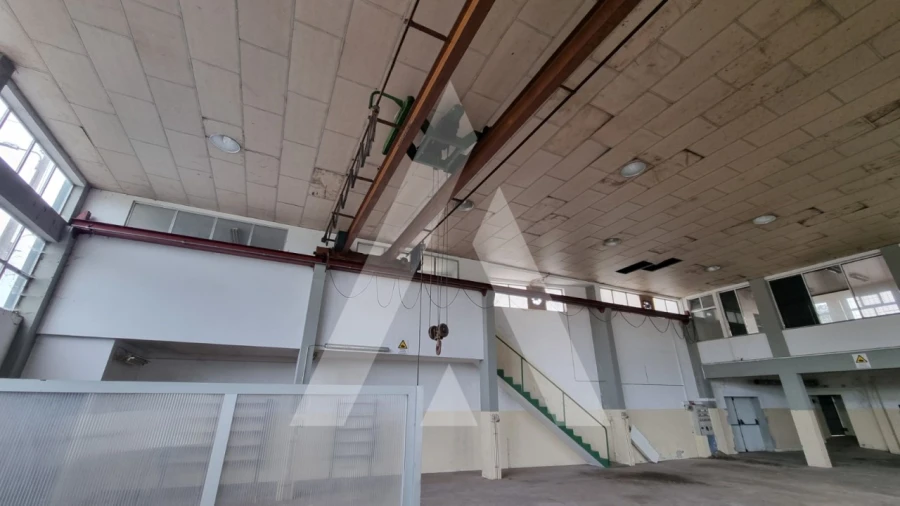 Prédio para Venda em Parceiros e Azoia Foto 53