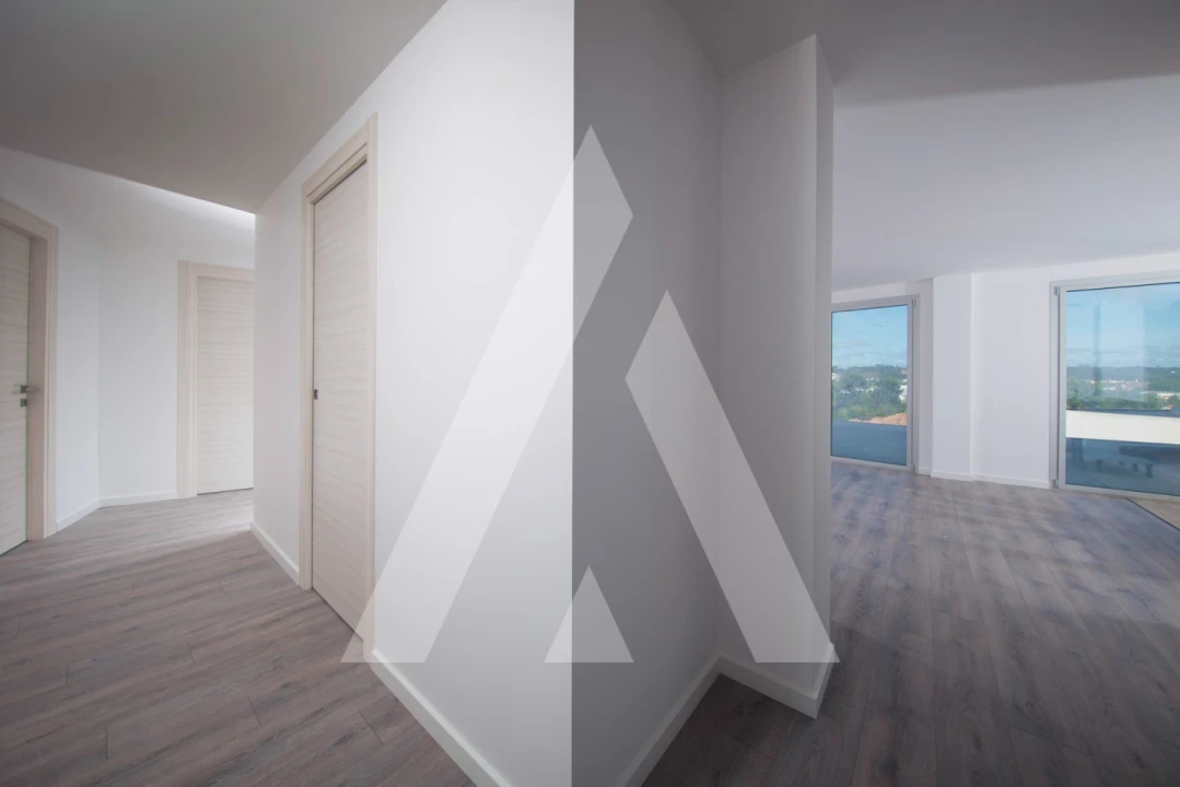 Apartamento T3 para Venda em Pombal Foto 26