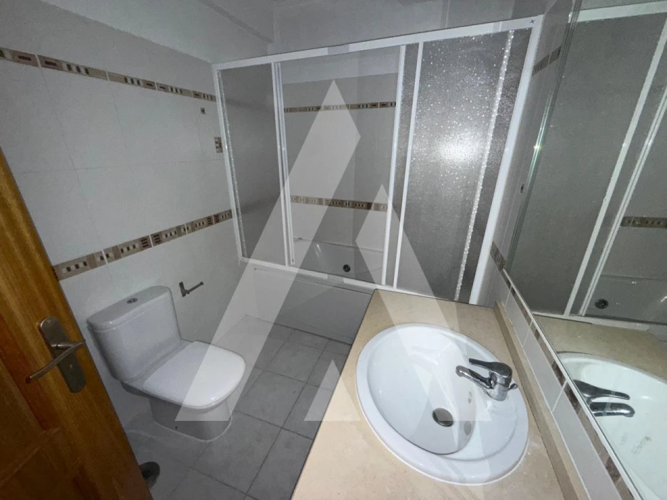 Moradia T4 para Venda em Leiria, Pousos, Barreira e Cortes Foto 27