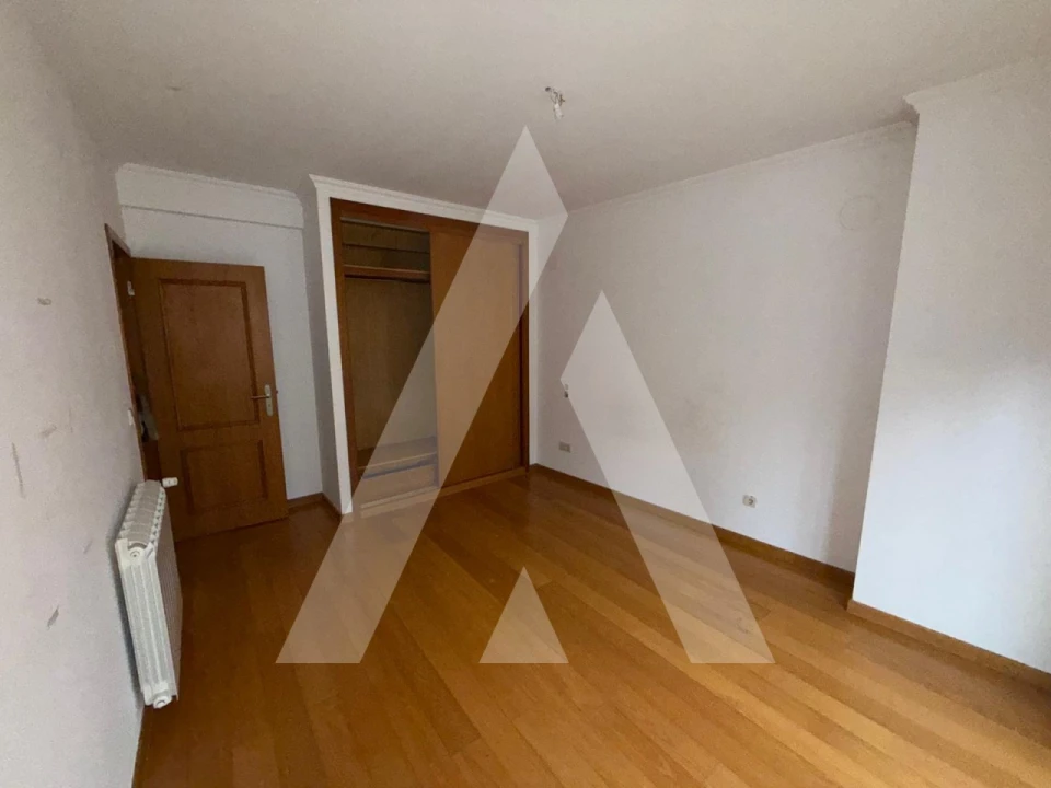 Moradia T4 para Venda em Leiria, Pousos, Barreira e Cortes Foto 31