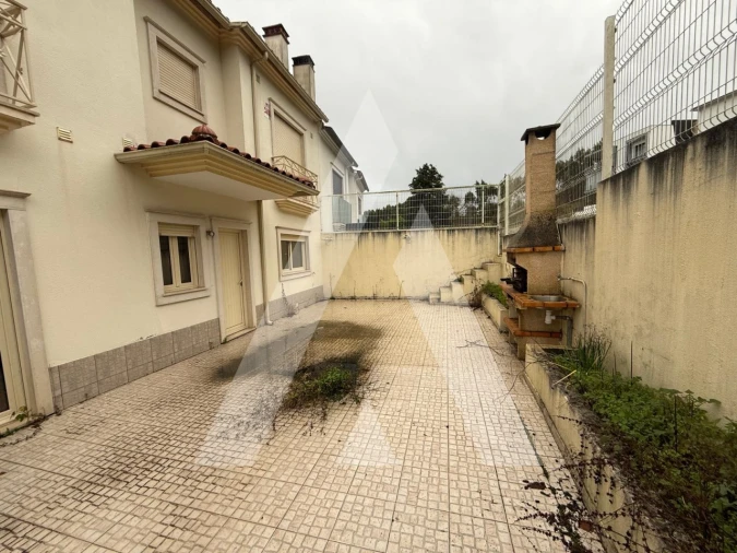 Moradia T4 para Venda em Leiria, Pousos, Barreira e Cortes Foto 15