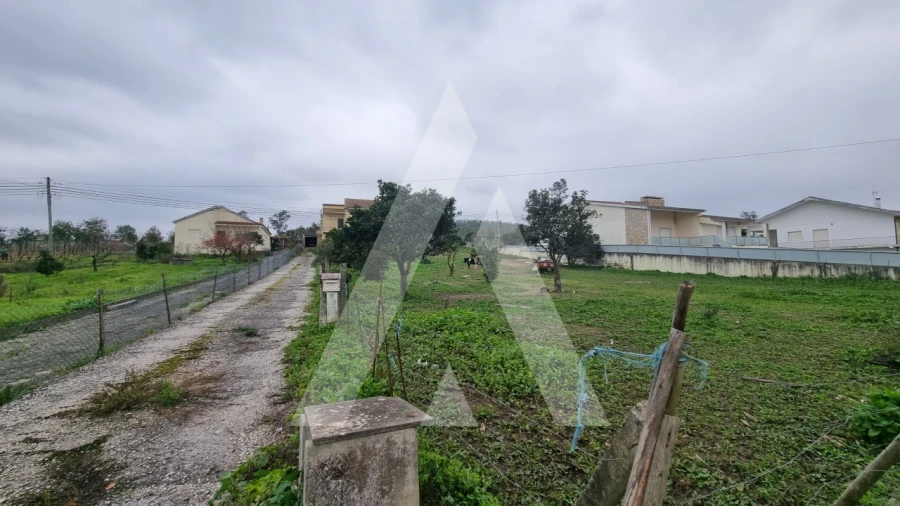 Terreno para Venda em Granja do Ulmeiro Foto 1