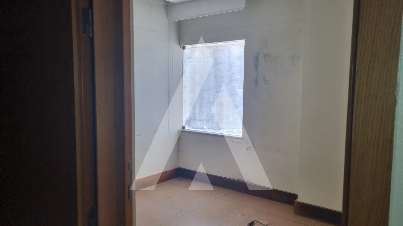 Loja para Venda em Maceira Foto 15