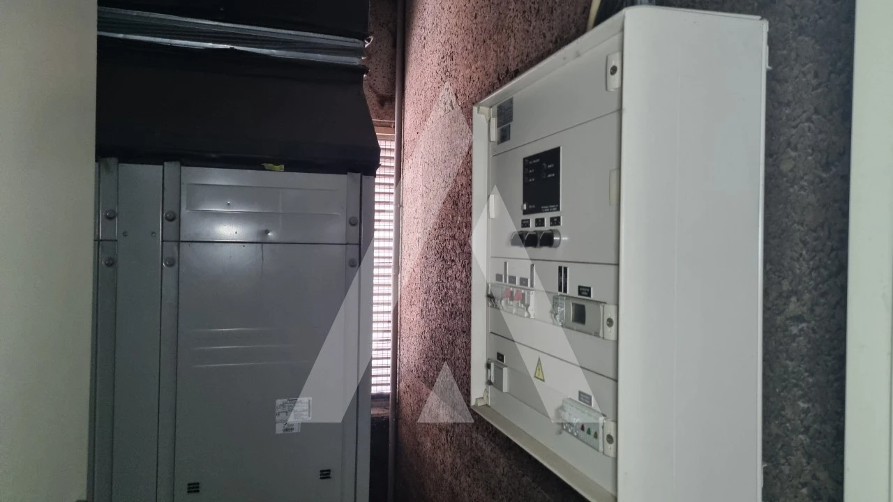 Loja para Venda em Maceira Foto 18