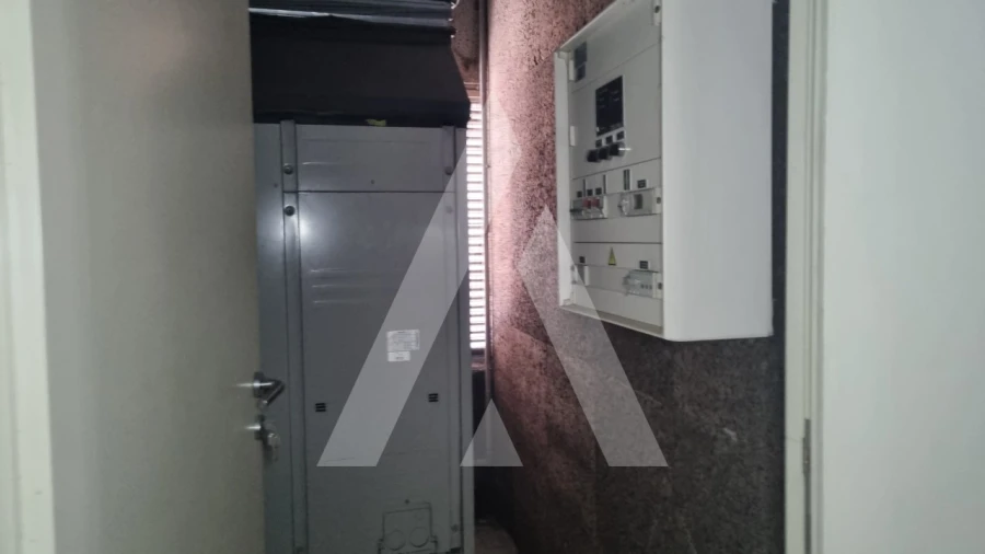 Loja para Venda em Maceira Foto 19