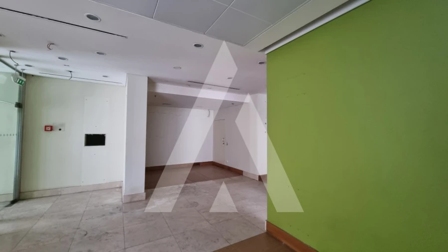 Loja para Venda em Maceira Foto 45