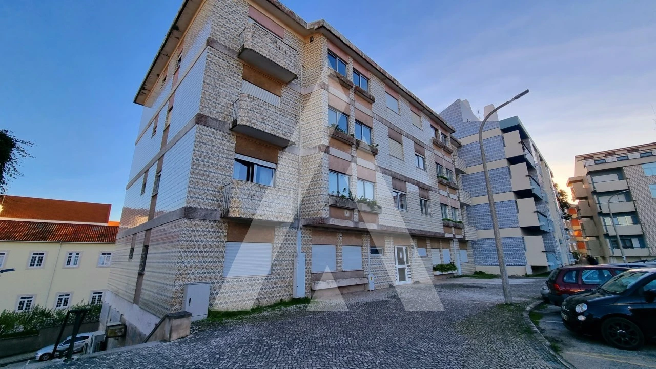 Apartamento T4 para Venda em Leiria, Pousos, Barreira e Cortes Foto 11