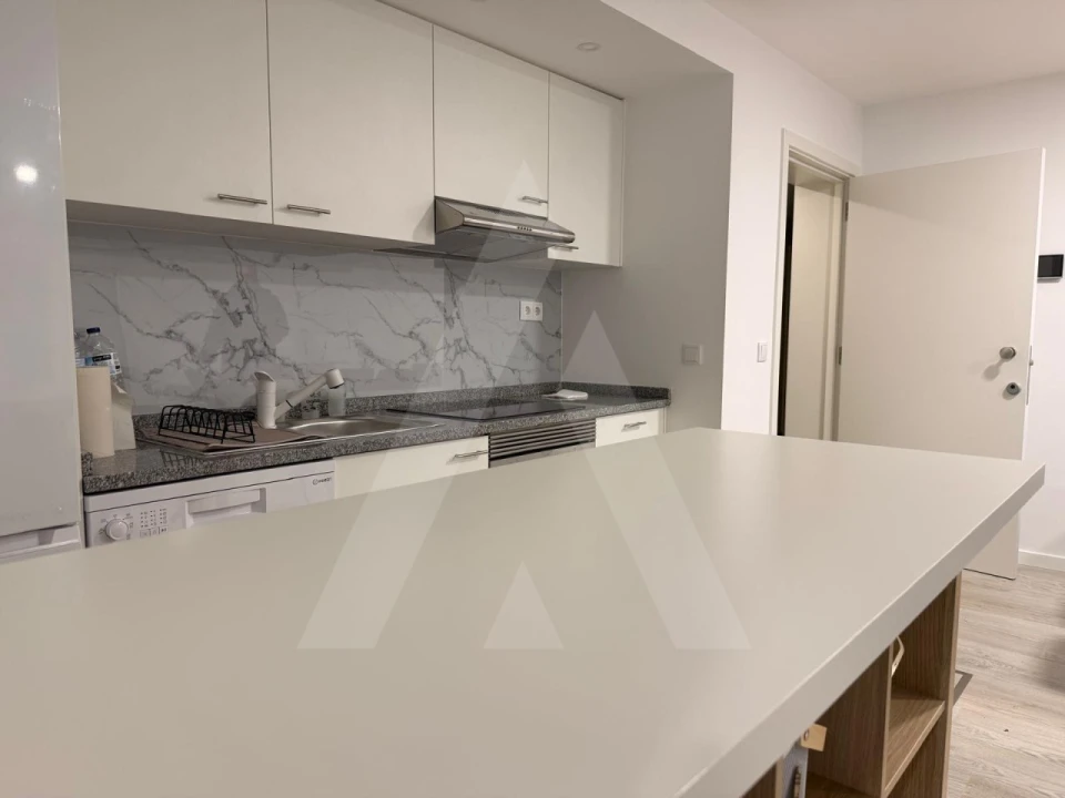 Apartamento T3 para Arrendamento em Aradas Foto 4