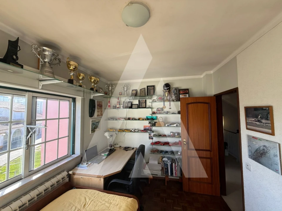 Moradia T3 para Venda em Marinha Grande Foto 32