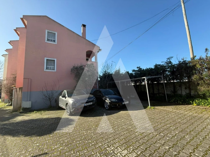 Moradia T3 para Venda em Marinha Grande Foto 46