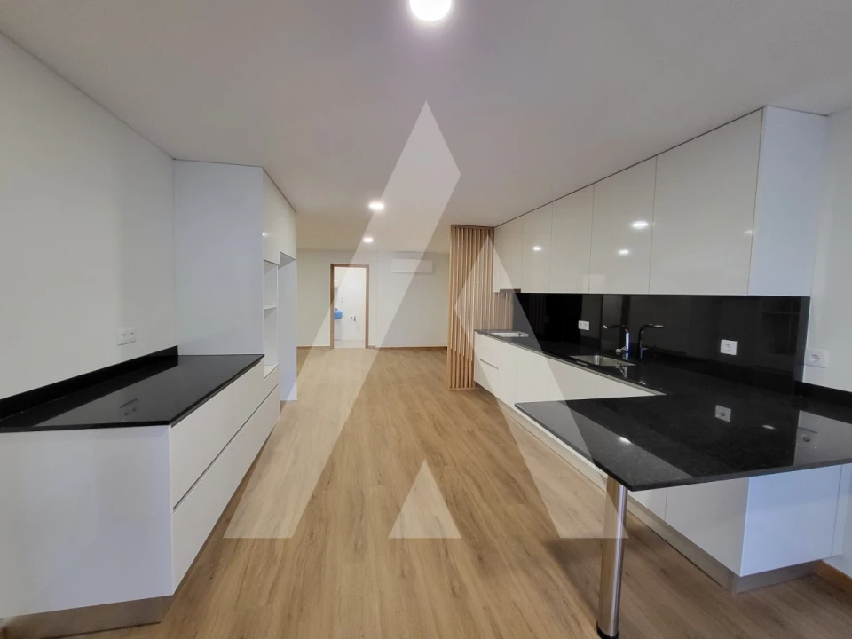 Apartamento T2 para Venda em Ranhados Foto 1