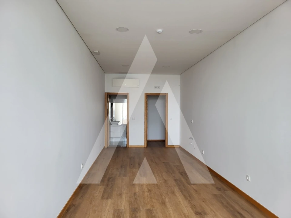 Apartamento T2 para Venda em Ranhados Foto 6