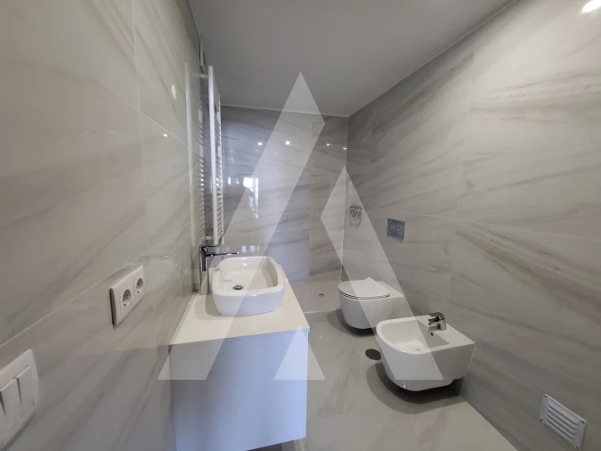 Apartamento T2 para Venda em Ranhados Foto 11