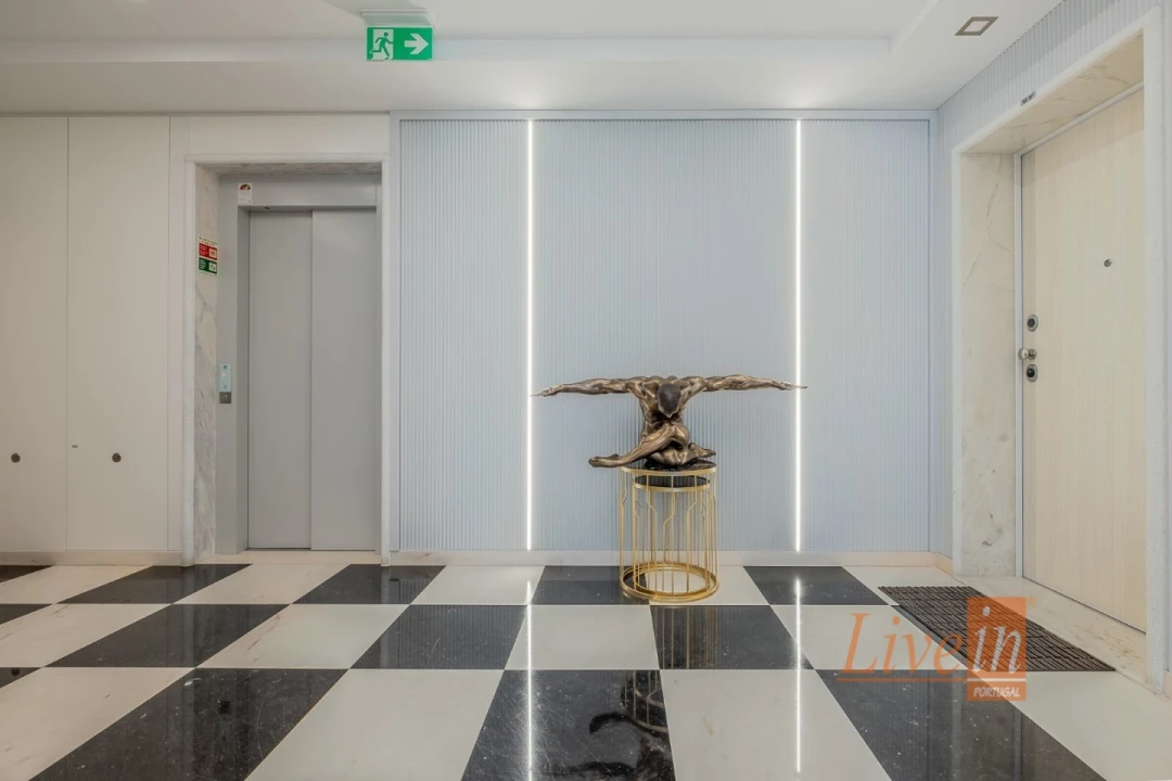 Apartamento T3 para Venda em Ericeira Foto 3