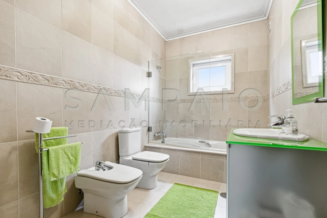 Moradia T4 para Venda em Gondomar (São Cosme), Valbom e Jovim Foto 22