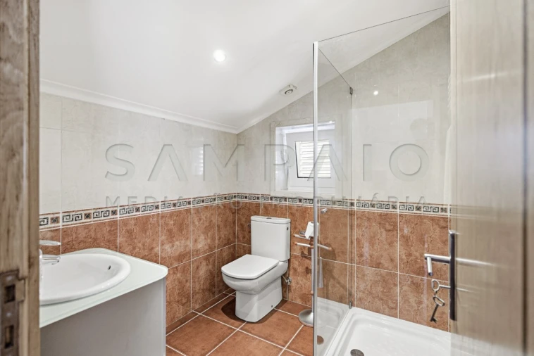 Moradia T4 para Venda em Gondomar (São Cosme), Valbom e Jovim Foto 10