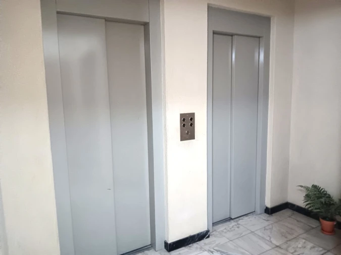 Apartamento T3 para Venda em Rio de Mouro Foto 27