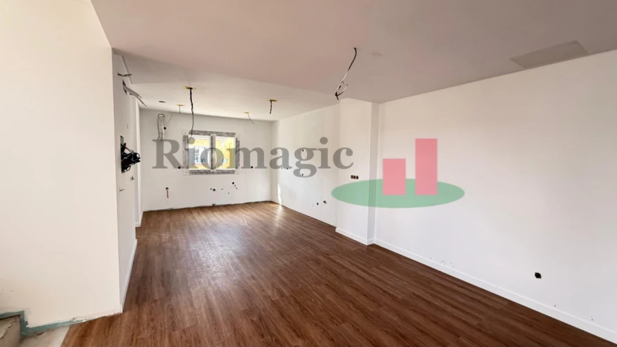 Moradia T3 para Venda em Rio Maior Foto 3