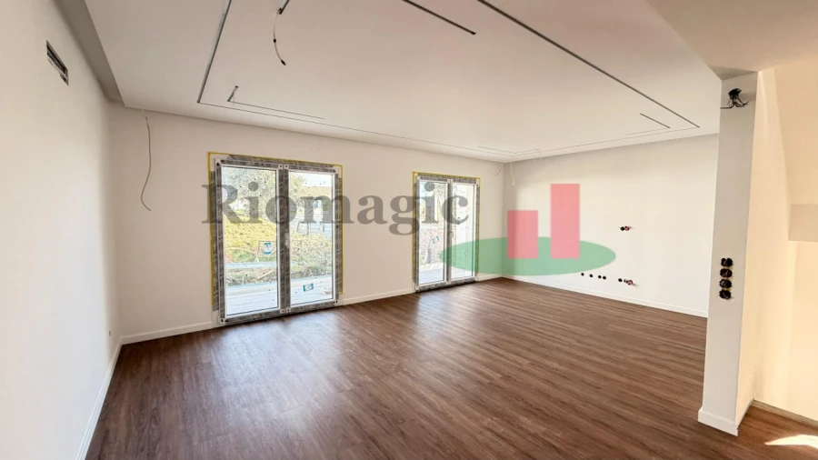 Moradia T3 para Venda em Rio Maior Foto 6