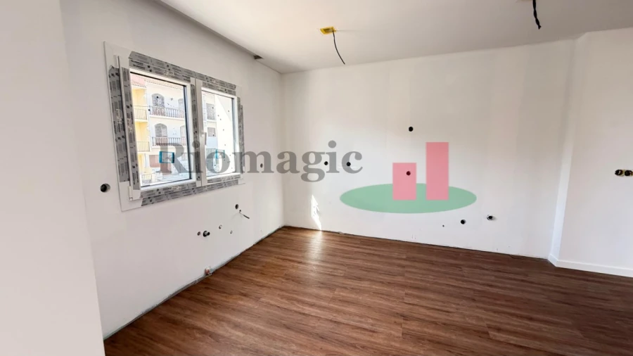 Moradia T3 para Venda em Rio Maior Foto 4