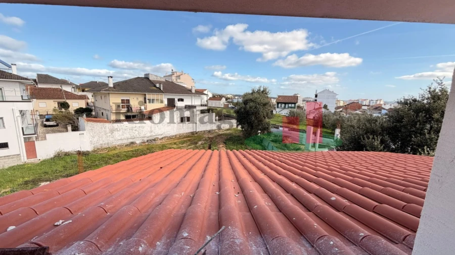 Moradia T3 para Venda em Rio Maior Foto 29