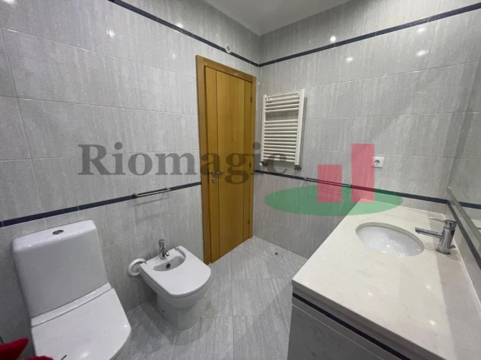 Apartamento T3 para Venda em Odivelas Foto 14