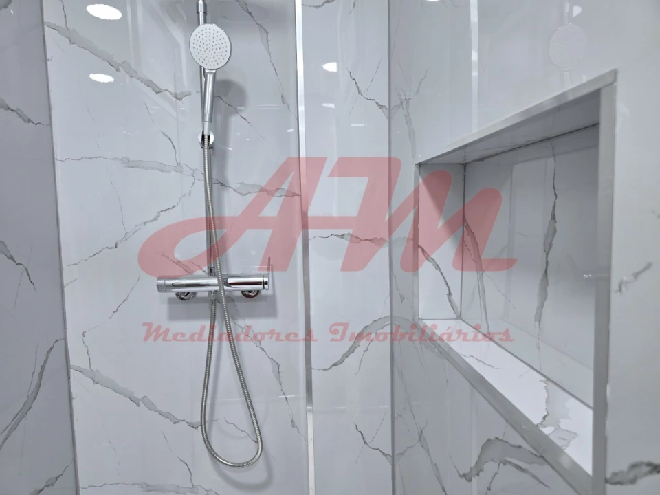 Apartamento T2 para Venda em Oeiras e São Julião da Barra, Paço de Arcos e Caxias Foto 19