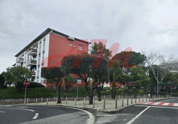 Apartamento T2 para Venda em Oeiras e São Julião da Barra, Paço de Arcos e Caxias Foto 1