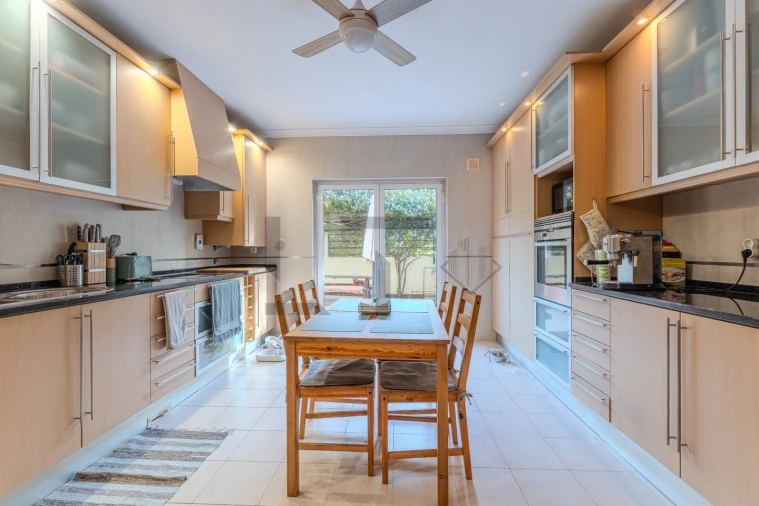 Moradia T3 para Venda em Cascais e Estoril Foto 10