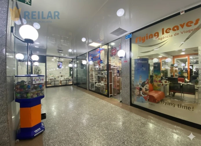 Loja para Venda em Alverca do Ribatejo e Sobralinho Foto 3