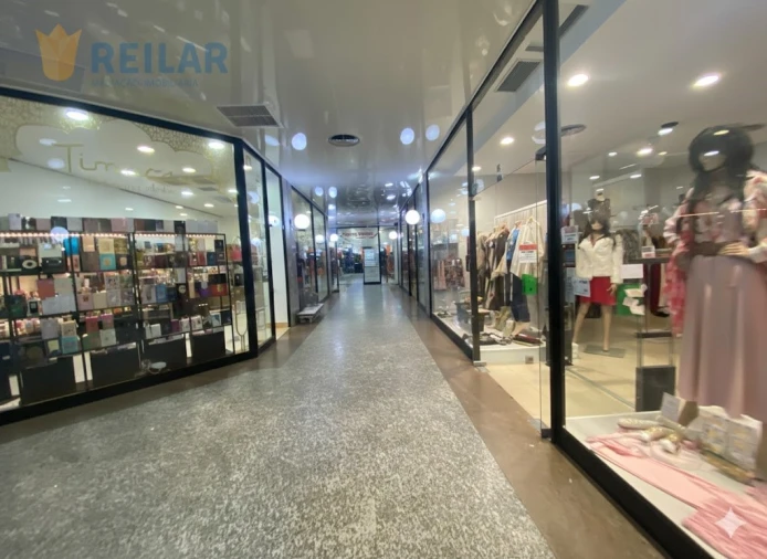 Loja para Venda em Alverca do Ribatejo e Sobralinho Foto 4