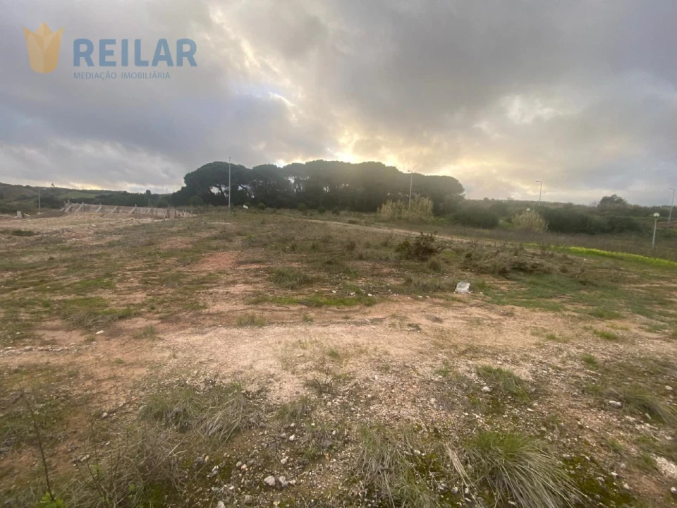 Terreno para Venda em Alenquer (Santo Estêvão e Triana) Foto 3