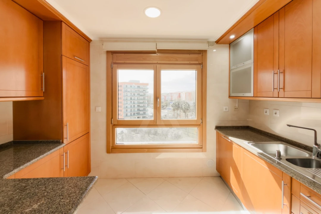 Apartamento T3 para Venda em Odivelas Foto 9