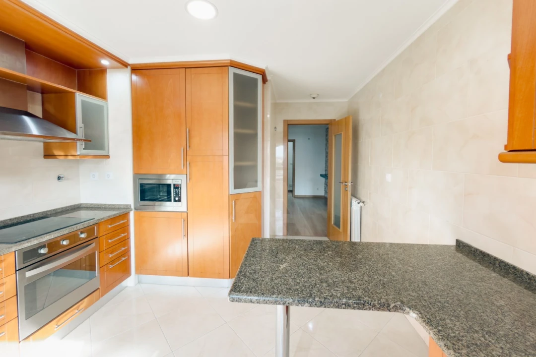 Apartamento T3 para Venda em Odivelas Foto 12