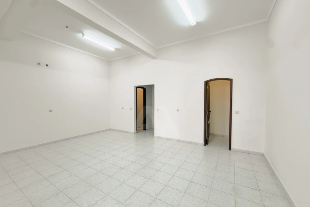 Loja para Venda em Cacém e São Marcos Foto 4