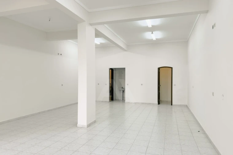 Loja para Venda em Cacém e São Marcos Foto 3