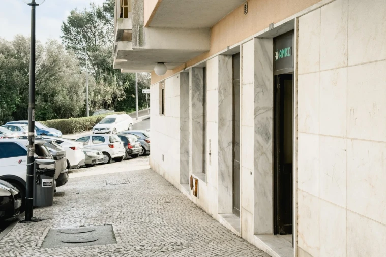 Loja para Venda em Cacém e São Marcos Foto 18