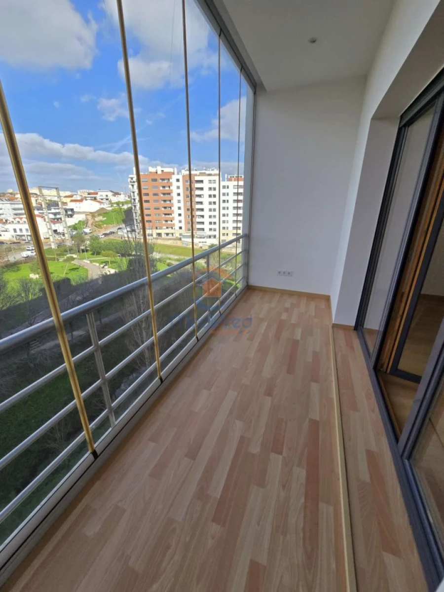 Apartamento T3 para Venda em Odivelas Foto 20
